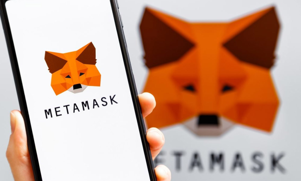 metamask-crypto-wallet-partners-with-egyptian-vodafone-cash-lara-on