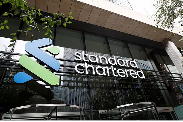 Standard Chartered Bank brings its spot Bitcoin and Ethereum trading to UAE